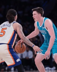 爱游戏登录入口-128-118！掘金胜马刺定西部格局，收官日多队悲喜交织